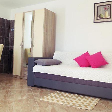 Apartment & Studio Vrdoljak Sveti Anton  Habitación foto