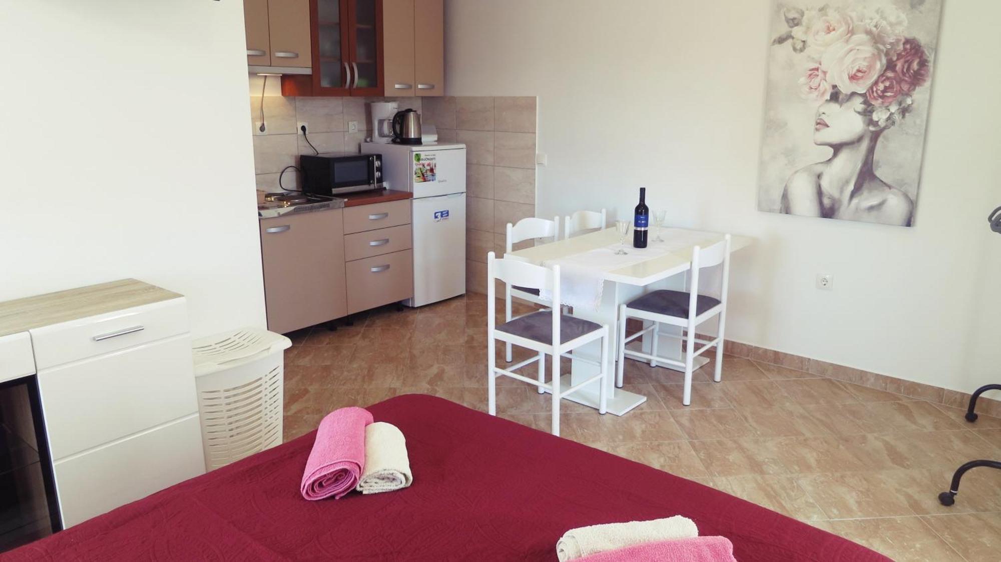 Apartment & Studio Vrdoljak Sveti Anton  Habitación foto